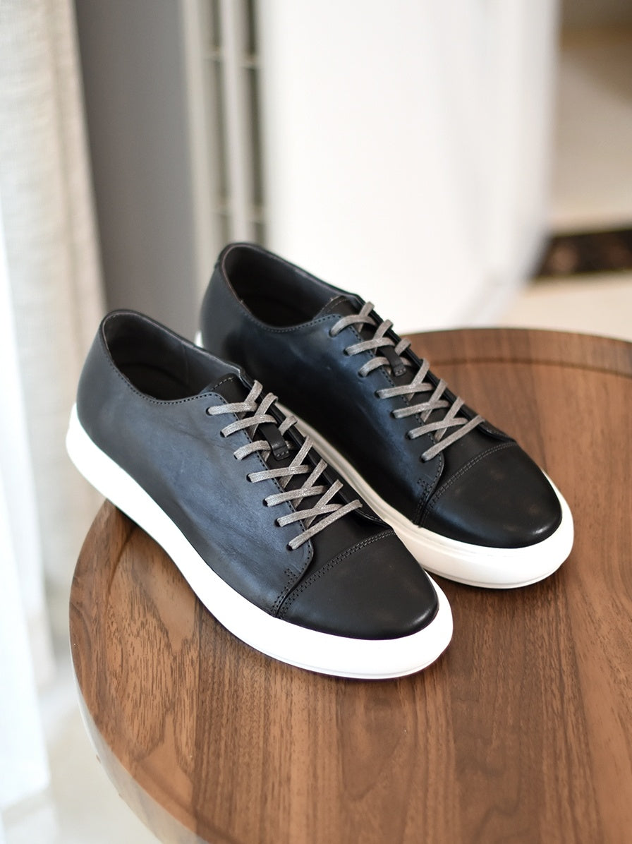 Men's Handmade First-grain Horse Leather Distressed Casual Shoes